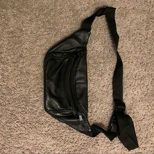 Fanny pack